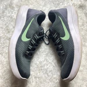 Nike Lunarconverge Running Shoe